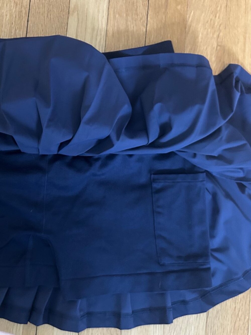 Wilson Women's Classic Navy Pleated Midtown Tennis Skirt Size M - Picture 8 of 11